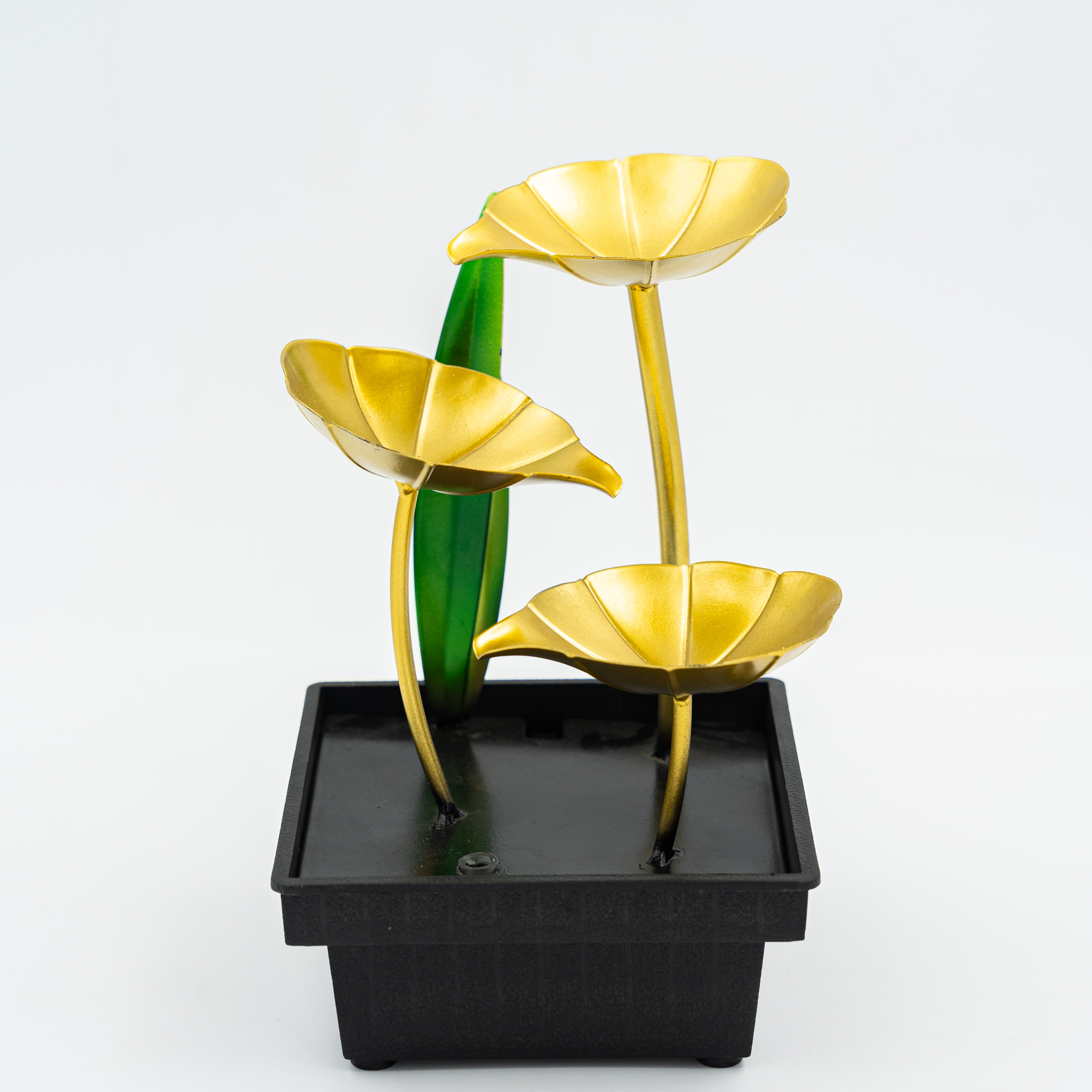 Water Fountain Simple With Green Leaf MRP4000