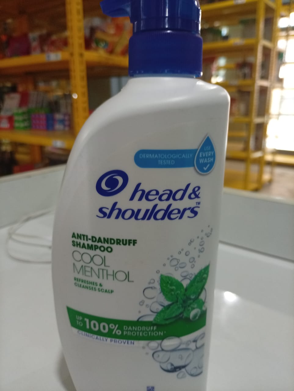 Head & Shoulder Cool Menthol Shampoo 650mL MRP 849